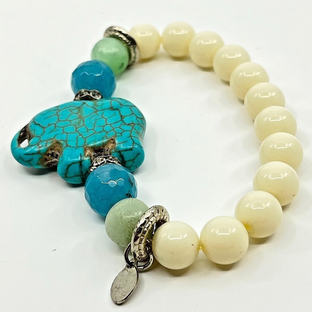 VTG Boho Turquoise Howlite‎ Elephant Stretch Bracelet Cream Blue Beaded Yoga Zen